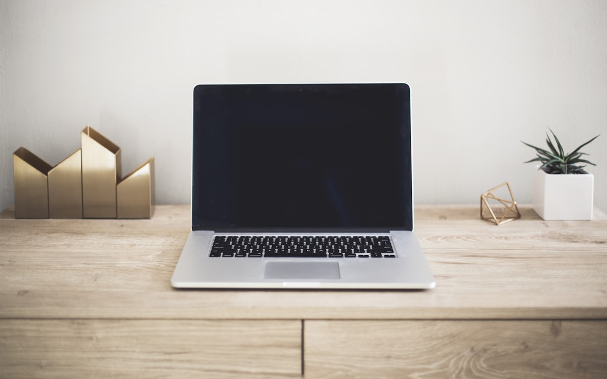 Choosing Business Laptops That Last Beyond the First Year
